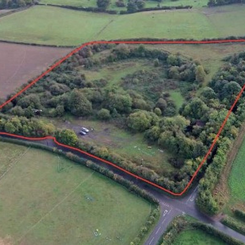 The available land is outlined