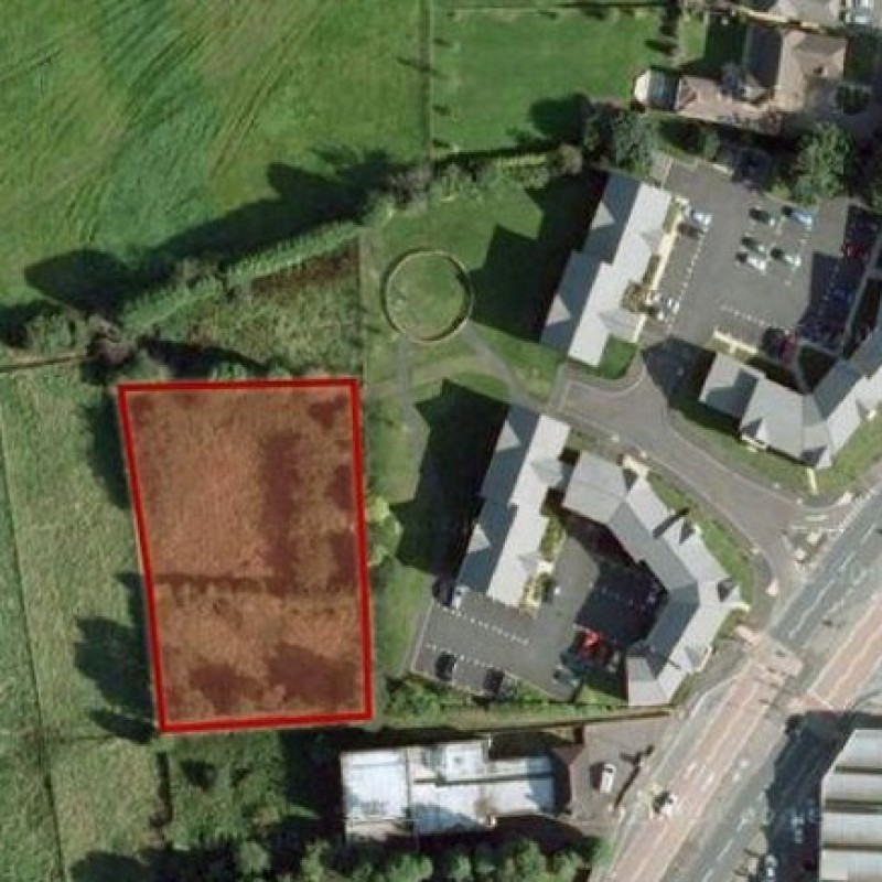 The available land is outlined