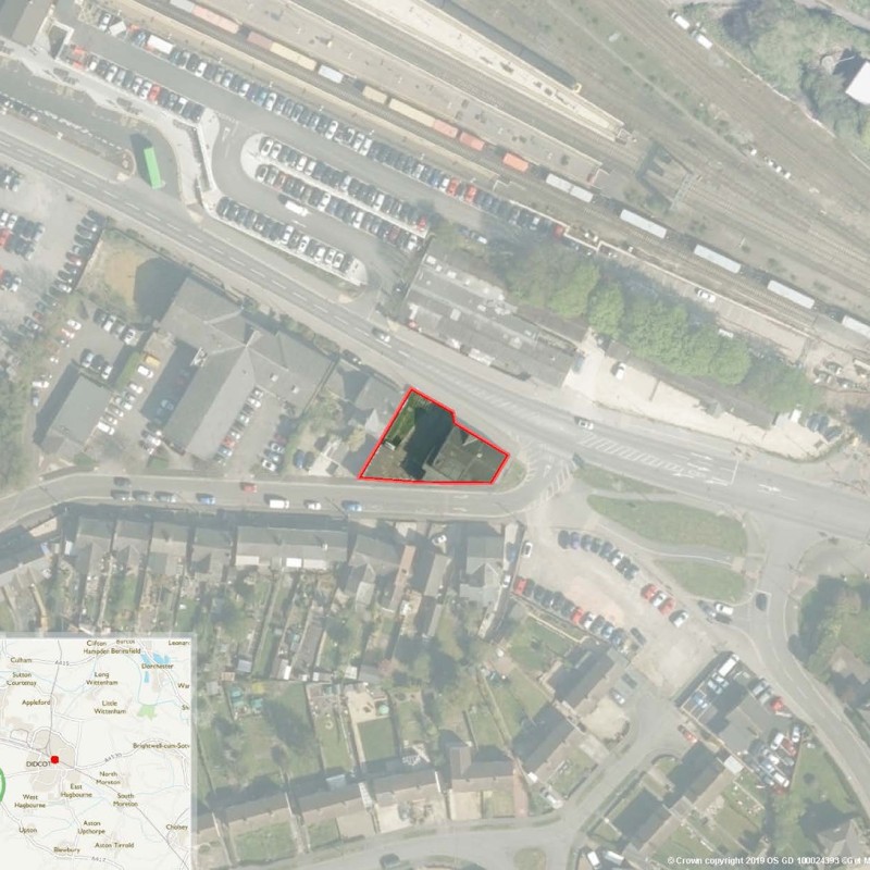 89 Station Road (Labour Club)