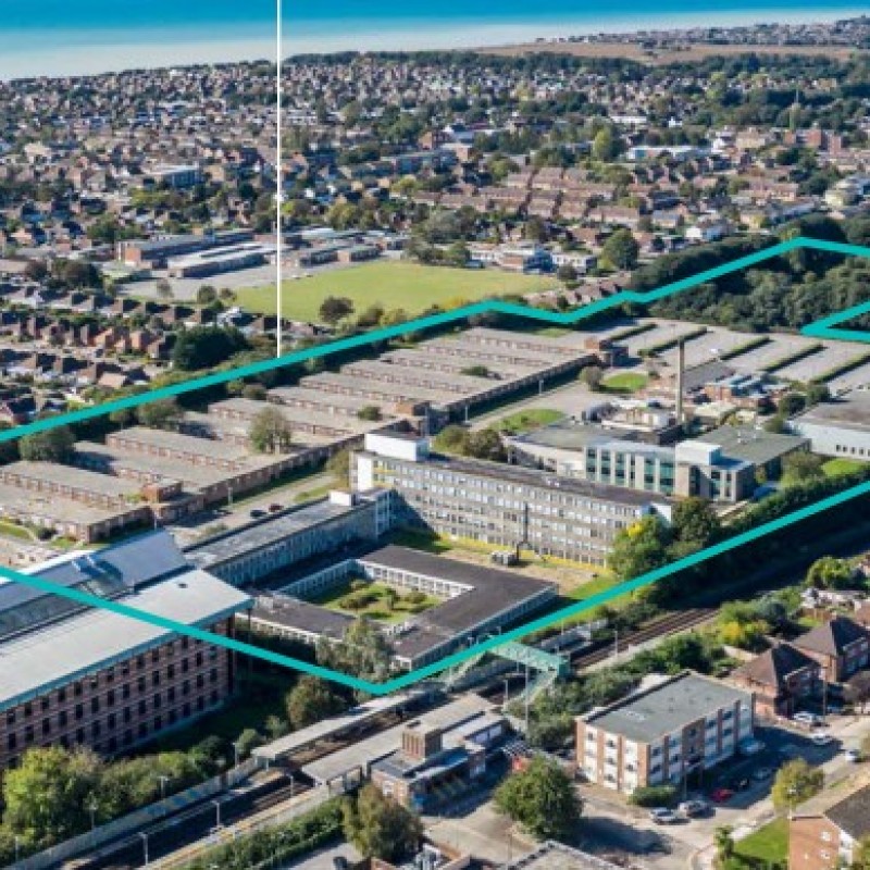 Land on Barrington Road