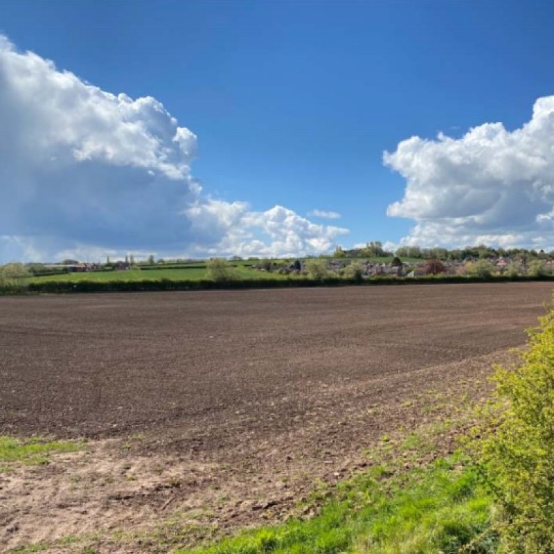 land north of grantham road