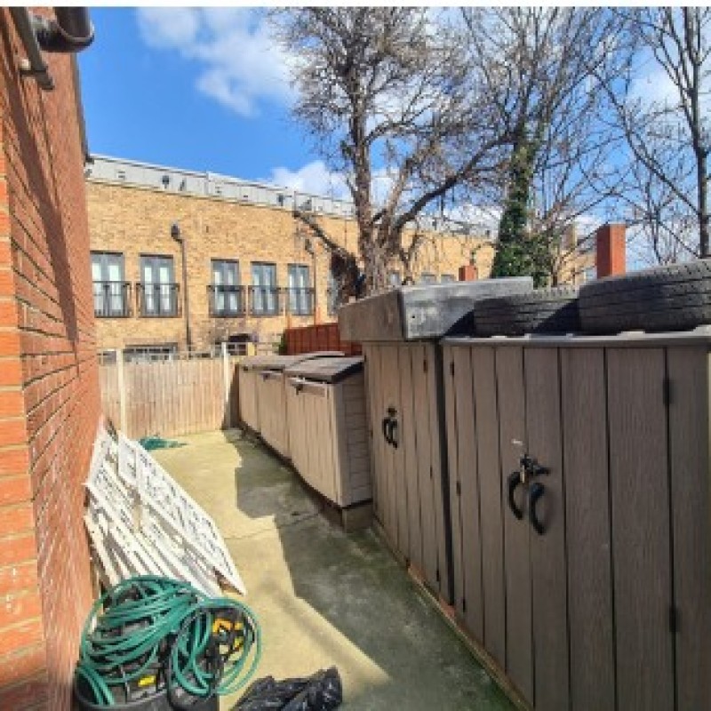 37 A-C Camberwell New Road