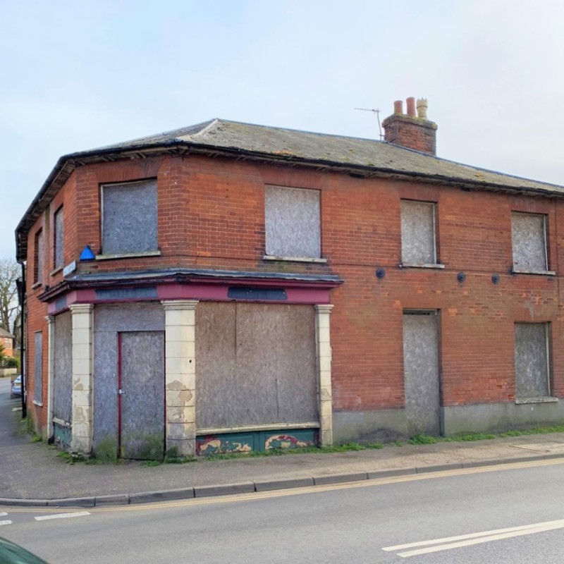 6 High Street