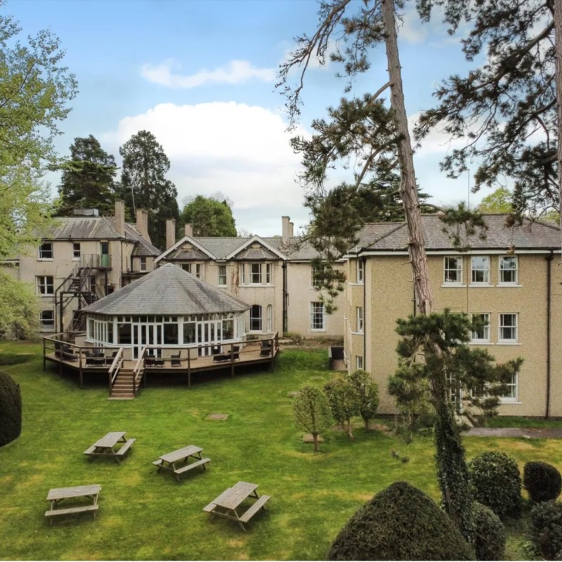 Felden Lodge