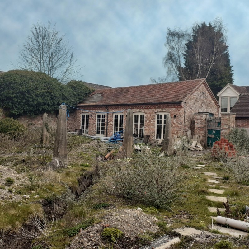 Charnham Close